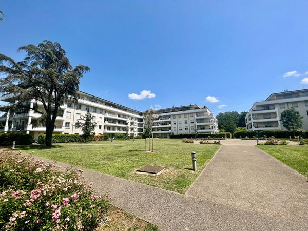 Appartement Pontoise 2 pièce(s) 46.93 m2 €197 000 ** - Référence 11193
