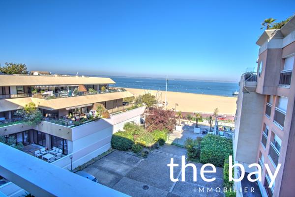 Arcachon (33120) Arcachon centre appartement T3 Traversant 1ère ligne vue bassin