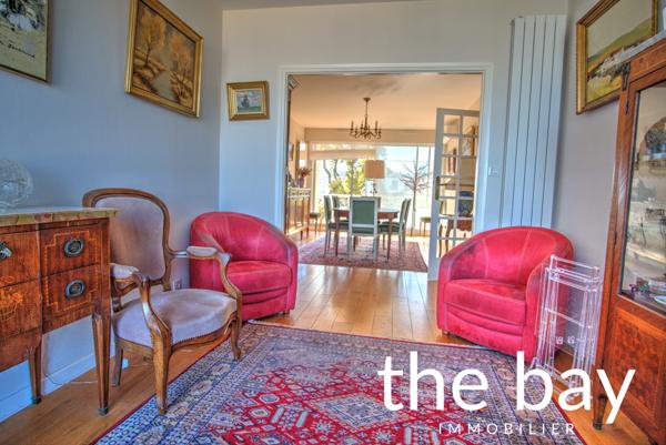 Arcachon (33120) Arcachon centre appartement T3 Traversant 1ère ligne vue bassin