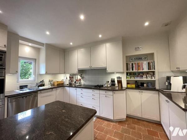 LISIEUX -30 min de DEAUVILLE