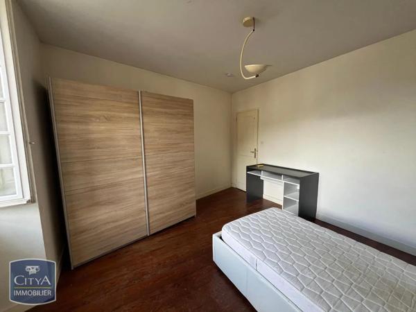 Appartement à louer 2 pièces 28.2m² Laval (53000)