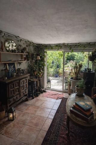 Maison à vendre 10 pièces ARLES (13)