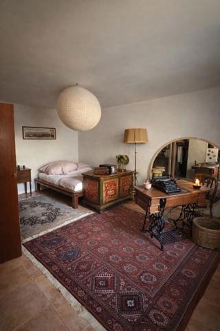 Maison à vendre 10 pièces ARLES (13)