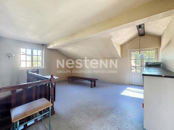 Maison familiale 5 pièces 4 chambres avec jardin, garage et caves - 69500 BRON