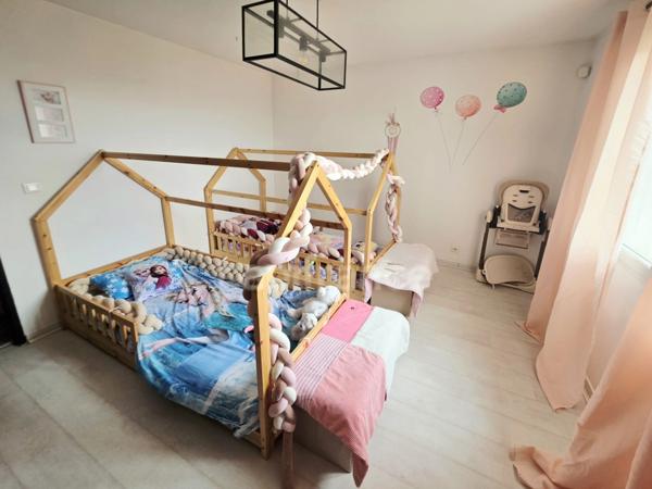 Vue mer – Villa d’architecte avec piscine – 6 pièces – Hauteurs de Biguglia