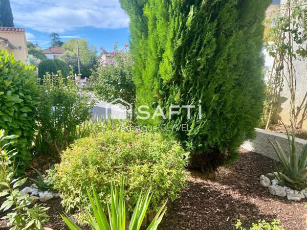 Bel appartement  de 98m2 avec la véranda, piscine, jardin privatif et  garage