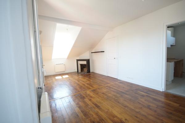 Appartement LA GARENNE COLOMBES - 2 pièces - 34.47 m2 , La garenne colombes Appartement LA GARENNE COLOMBES - 2 pièces - 34.47 m2 , La garenne colombes