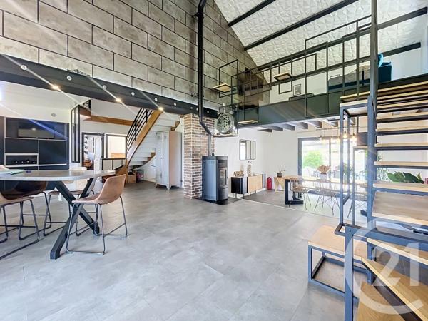 Maison à vendre  5 pièces - 248,33 m 2   LE PUY EN VELAY  - 43