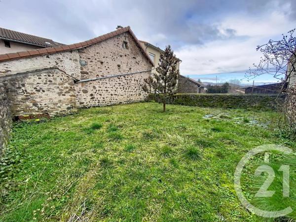 Immeuble à vendre  321,88 m 2   ROSIERES  - 43