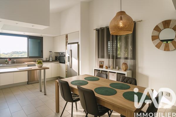 Maison à vendre 5 pièces 143 m² Saint-Paul