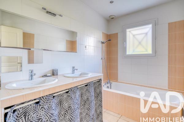 Maison à vendre 4 pièces 91 m² Cestas