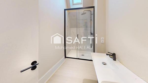 T3 rénové, centre ville, Vue sur le bassin, parking