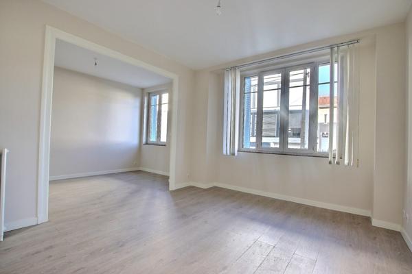 Les Salins - T3 RENOVE AVEC GARAGE ET BALCON