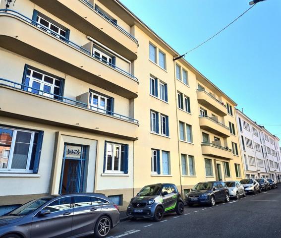 Les Salins - T3 RENOVE AVEC GARAGE ET BALCON