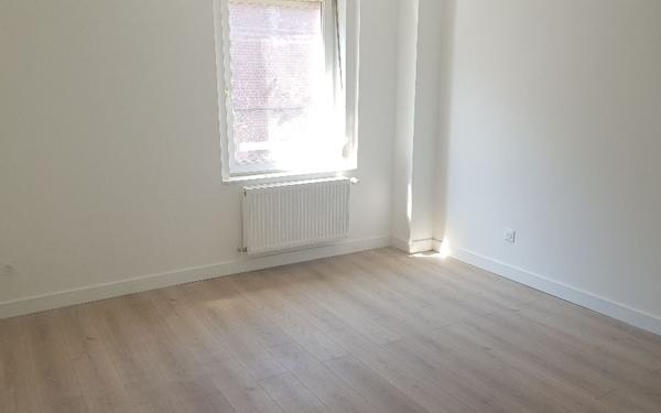 Maison à louer    3 pièces • 93 m2 Tourcoing