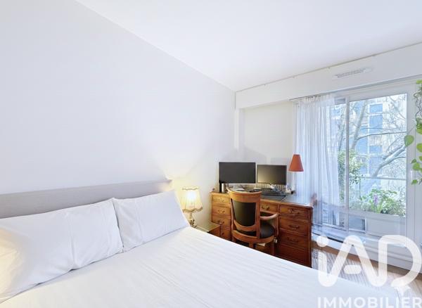 Appartement à vendre 2 pièces 56 m² Paris 19