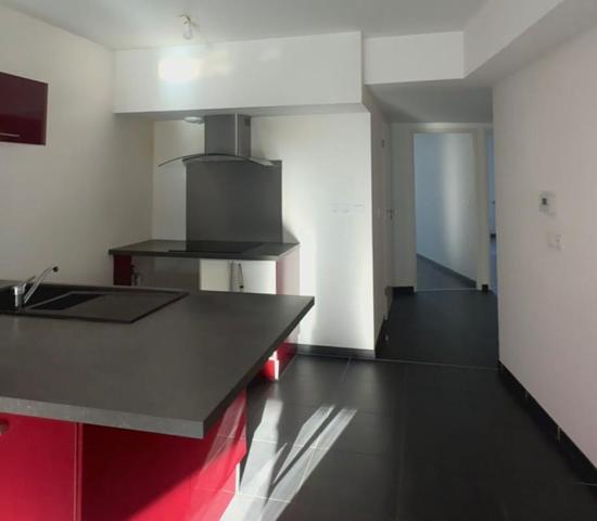 Anglet central 3 pièce(s) 65 m2 + terrasses/loggias + pkg intérieur