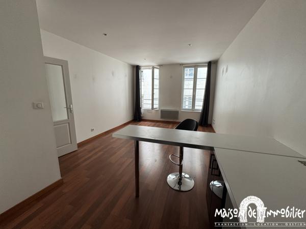 Location Appartement de ville - 2 pièces - 42m² - COGNAC