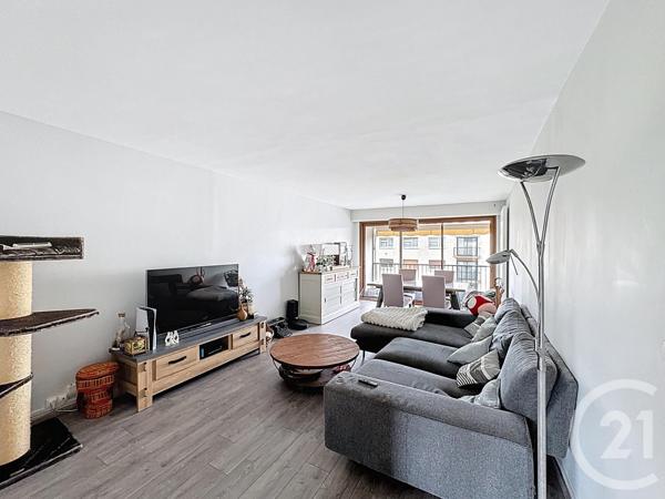 Appartement F5 à vendre  4 pièces - 92 m2 ORLEANS - 45
