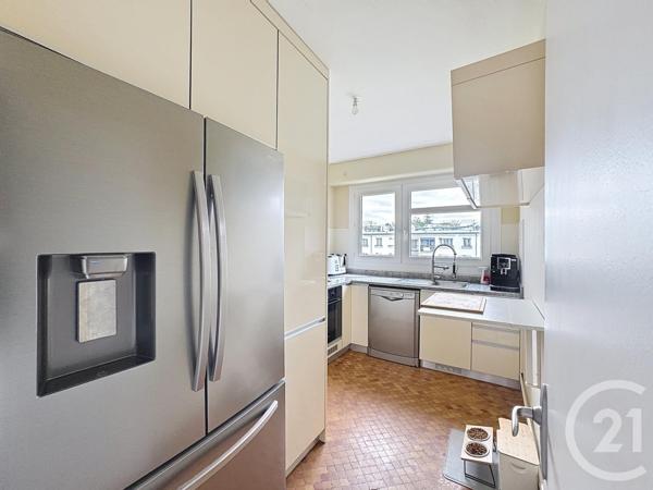 Appartement F5 à vendre  4 pièces - 92 m2 ORLEANS - 45