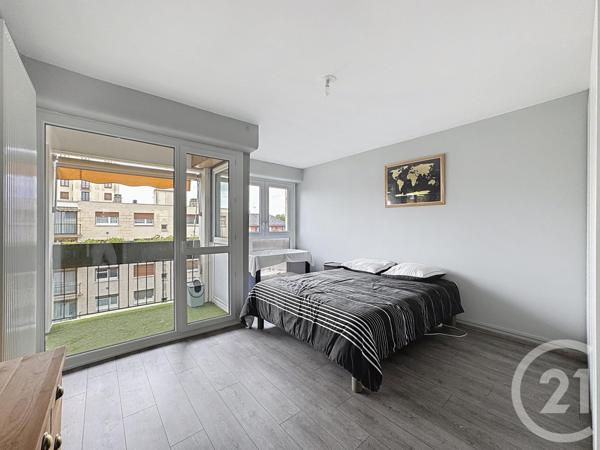 Appartement F5 à vendre  4 pièces - 92 m2 ORLEANS - 45