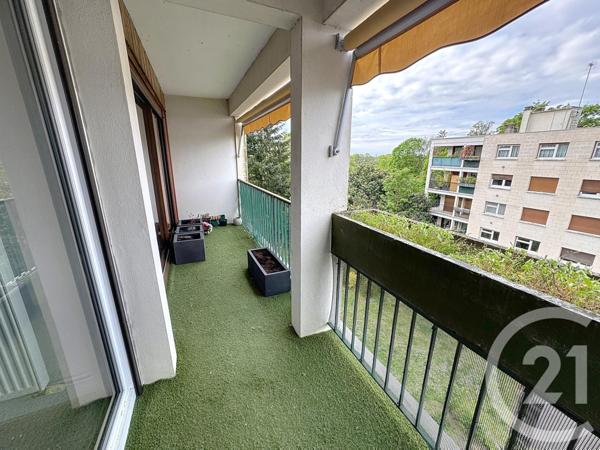 Appartement F5 à vendre  4 pièces - 92 m2 ORLEANS - 45