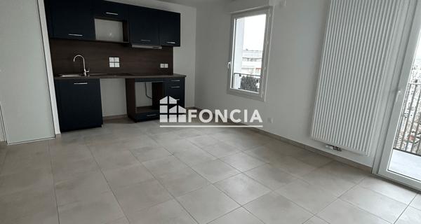 Location Appartement 2 pièces 42 m² - Thonon-les-bains 74200