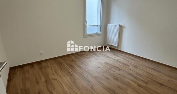 Location Appartement 2 pièces 42 m² - Thonon-les-bains 74200
