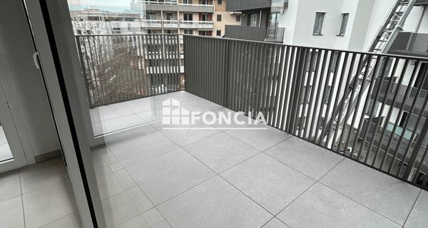 Location Appartement 2 pièces 42 m² - Thonon-les-bains 74200