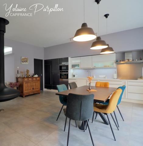 Maison à vendre 5 pièces BELLEVILLE SUR VIE (85)