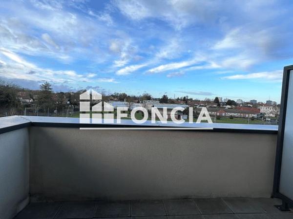 Location Appartement 2 pièces 42.4 m² - 3 RUE JEAN MOULIN Lens 62300