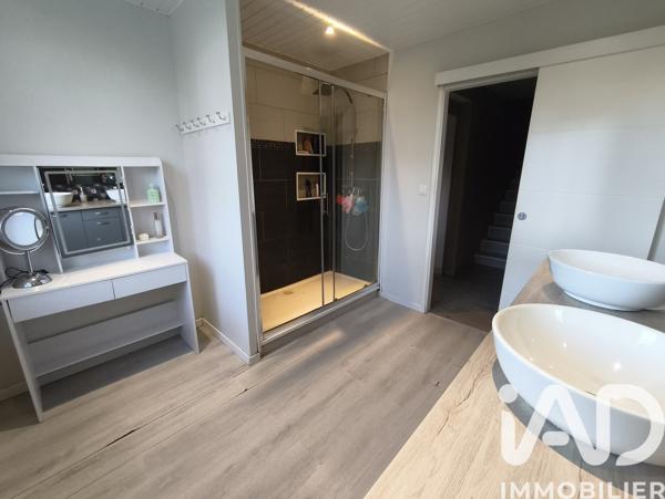 Maison à vendre 6 pièces 170,83 m² Chey