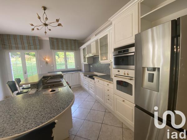 Maison à vendre 12 pièces 280 m² Compiègne