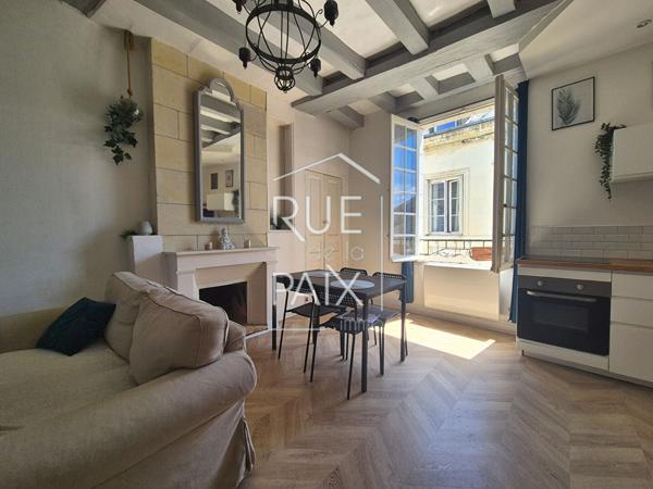 37500 CHINON Immeuble Chinon 8 pièce(s) 200 m2 - INVESTISSEMENT LOCATIF