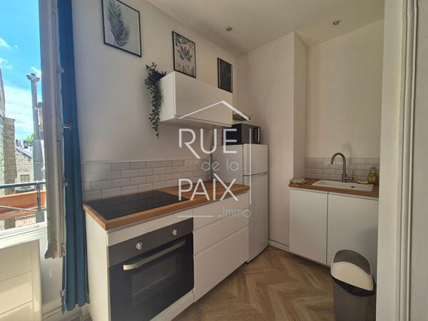 37500 CHINON Immeuble Chinon 8 pièce(s) 200 m2 - INVESTISSEMENT LOCATIF