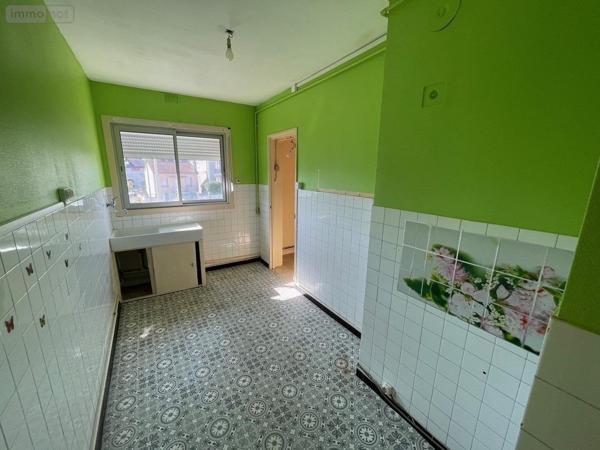 Appartement à rénover à vendre à Chalon-sur-Saône en Saône-et-Loire (71100), ref : RUE ALBERT CAMUS