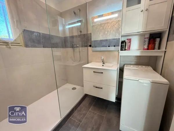 Appartement à vendre 3 pièces 65m² Six-Fours-les-Plages (83140)