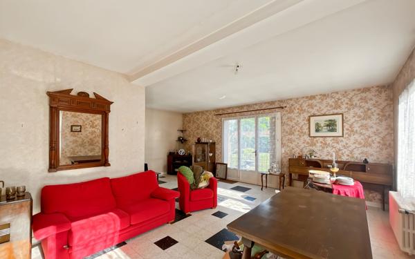 Maison à vendre    5 pièces •  Sennely