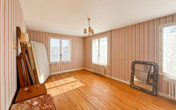 Maison à vendre    5 pièces •  Sennely