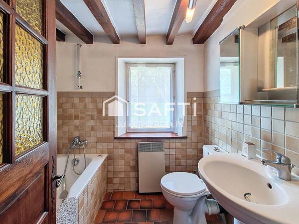 LONGERES  10 Pièces · 361 m² ·  Montliard (45340)