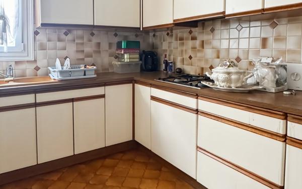 Maison à vendre    6 pièces • 115 m2 Saint-Denis