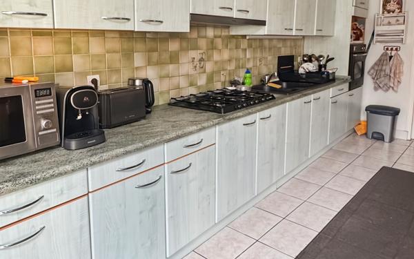 Maison à vendre    6 pièces • 115 m2 Saint-Denis