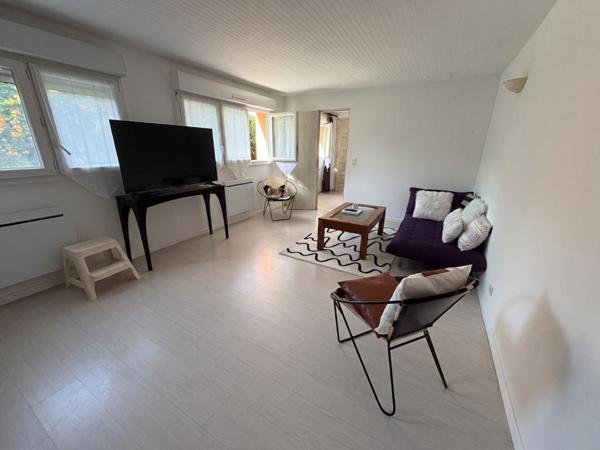 Cahors centre, immeuble comprenant deux appartements