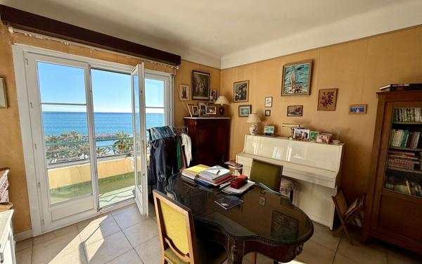 Appartement à vendre    3 pièces •  Cannes