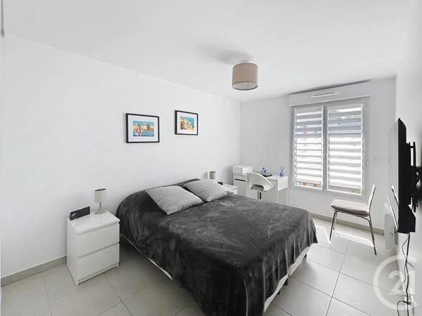 Appartement T3 à vendre  3 pièces - 65,22 m 2   CAVALAIRE SUR MER  - 83
