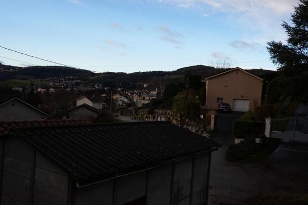 UNIEUX 42240 terrain constructible viabilisé 764m² PC purgé certains travaux déjà réalisés