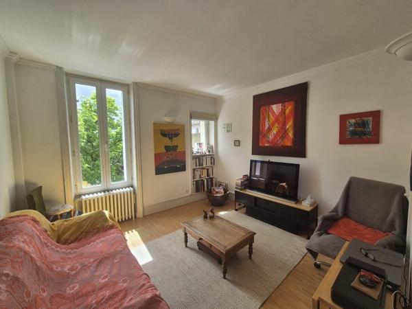 Appartement à vendre |  Néris-les-Bains |  6 pièces | 135 m²