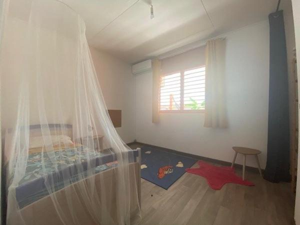 Villa T5 fonctionnelle / Abri VL & Piscine