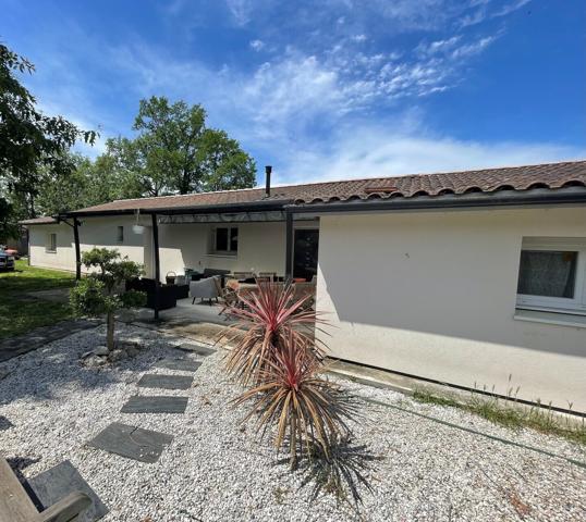 Maison 4 pièces de 110m² , 3 chambres + 1 bureau