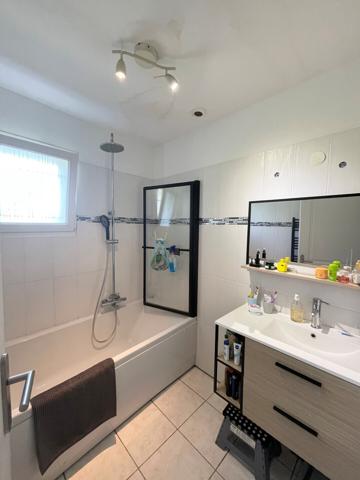 Maison 4 pièces de 110m² , 3 chambres + 1 bureau